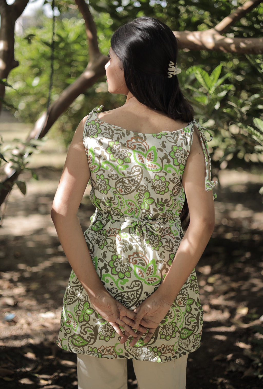 Floral Vine Print Tie-Shoulder Cotton Kurti – Green & Beige