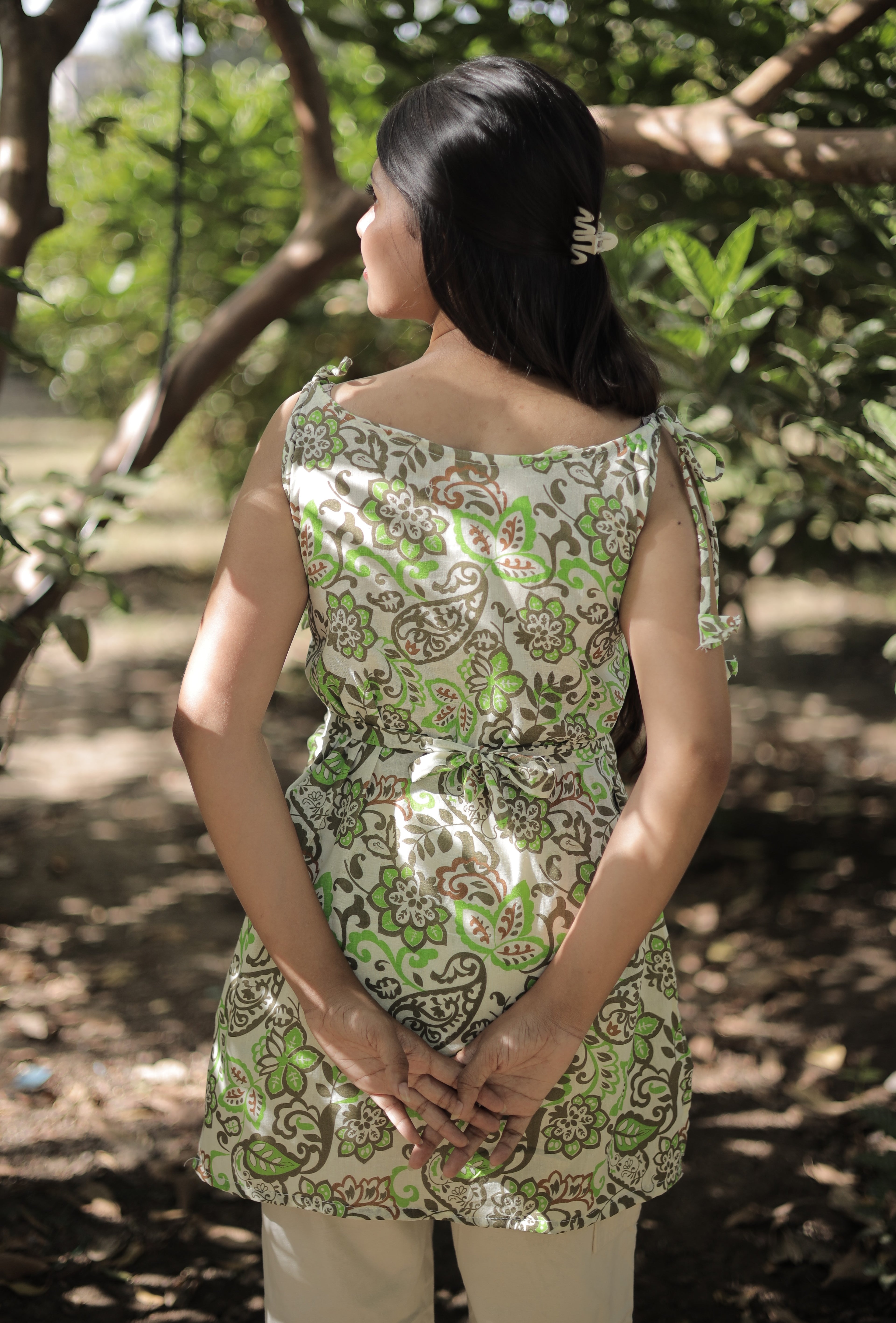 Floral Vine Print Tie-Shoulder Cotton Kurti – Green & Beige