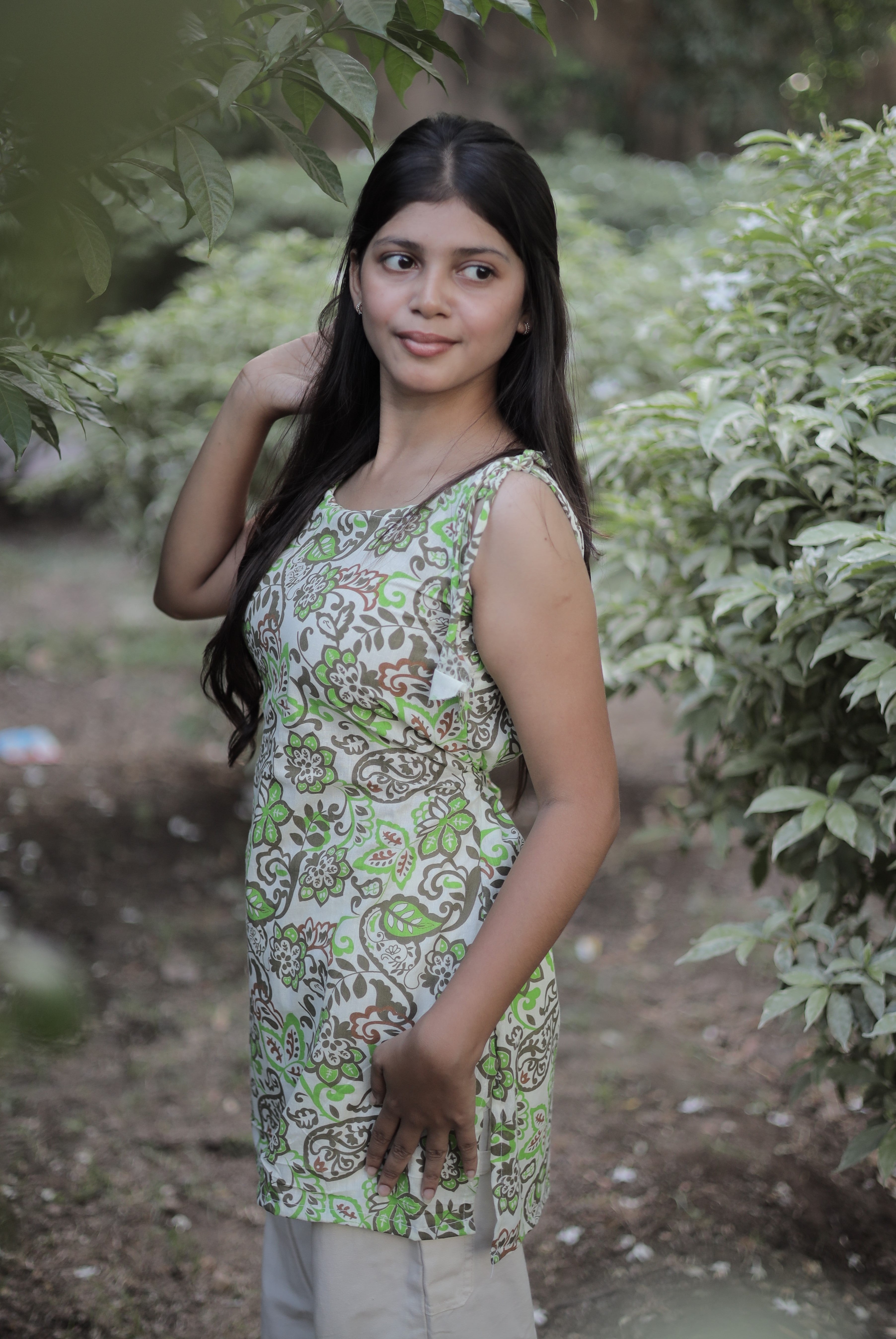 Floral Vine Print Tie-Shoulder Cotton Kurti – Green & Beige